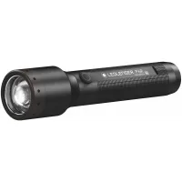 Linterna LED 600 lumens, recargable, cuerpo de aluminio, protección contra inmersión en agua y polvo, hasta 25 horas duración, cómodo cargador magnético, Core P6R-CORE
