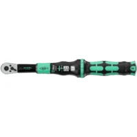 Llave dinamométrica con matraca reversible, torque regulable y desactivable.